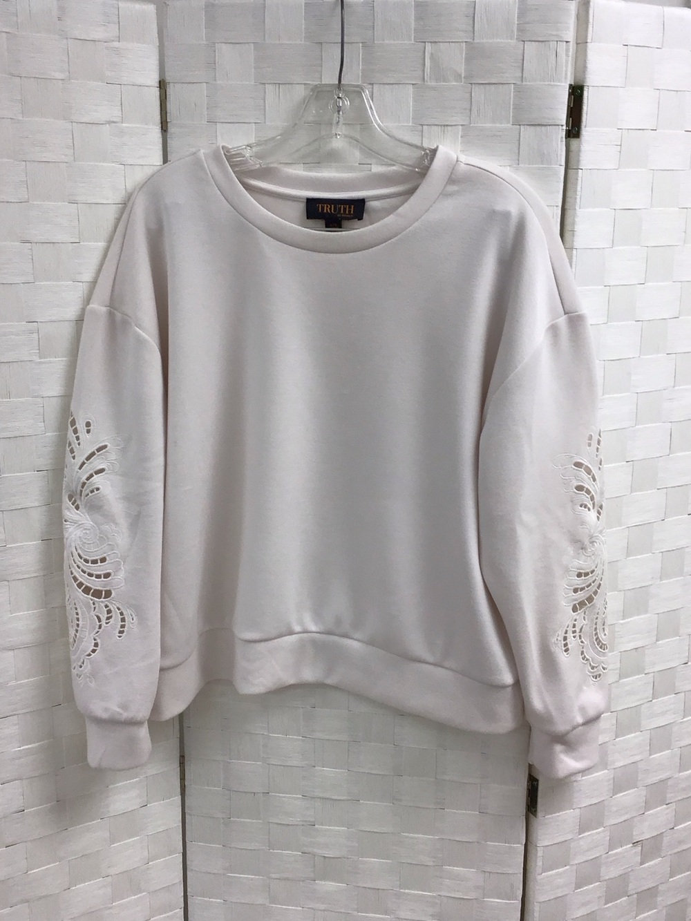 TRUTH Ivory Pullover with Lace Sleeve Insets